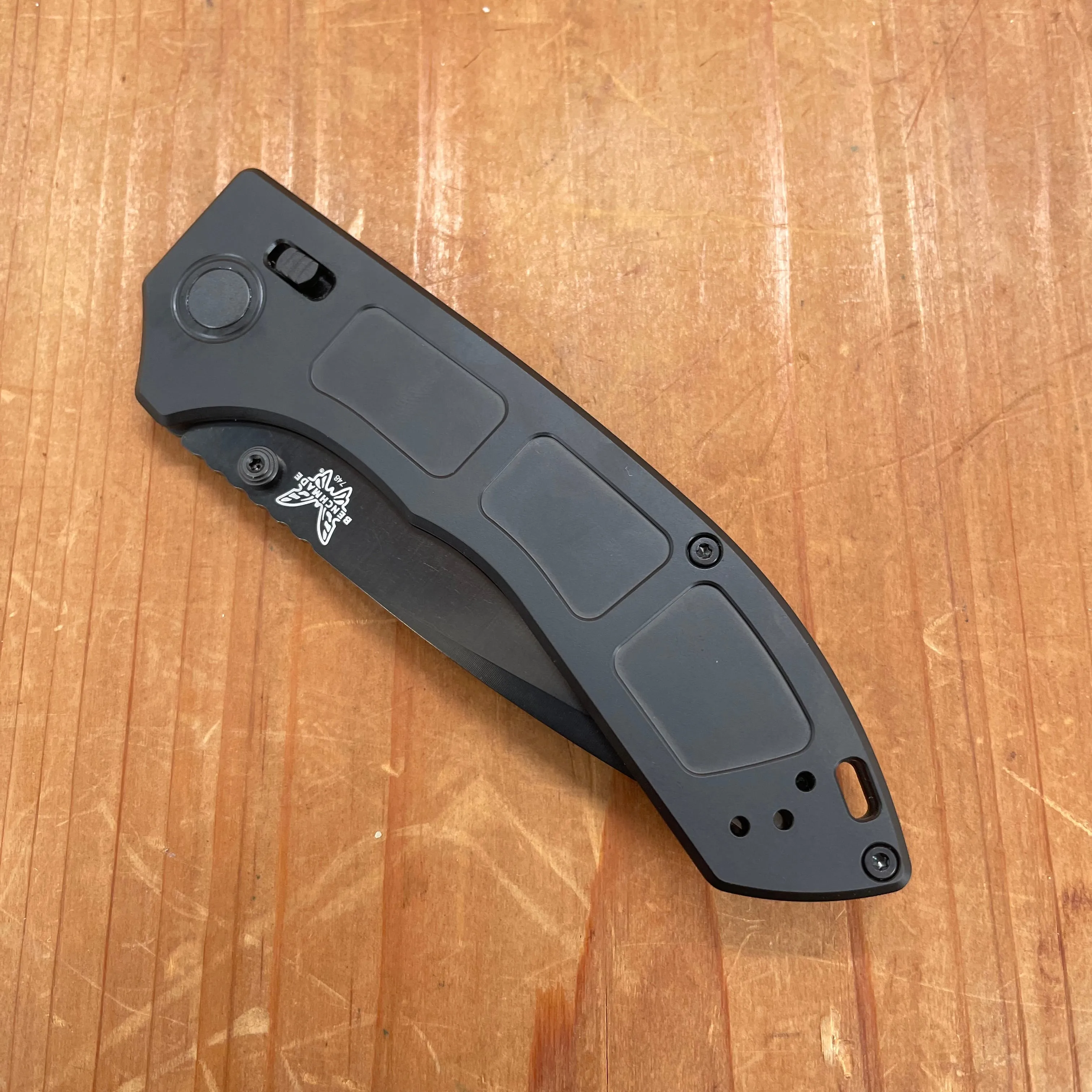 Benchmade 748BK-01 Narrows Drop Point Black Titanium