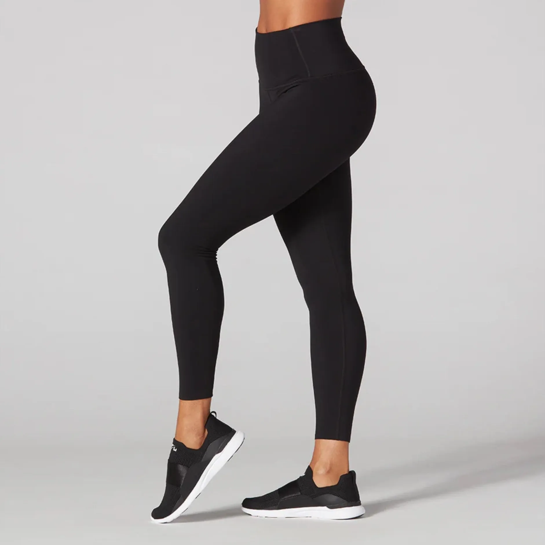 High Waisted 7/8 Leggings - Ebony