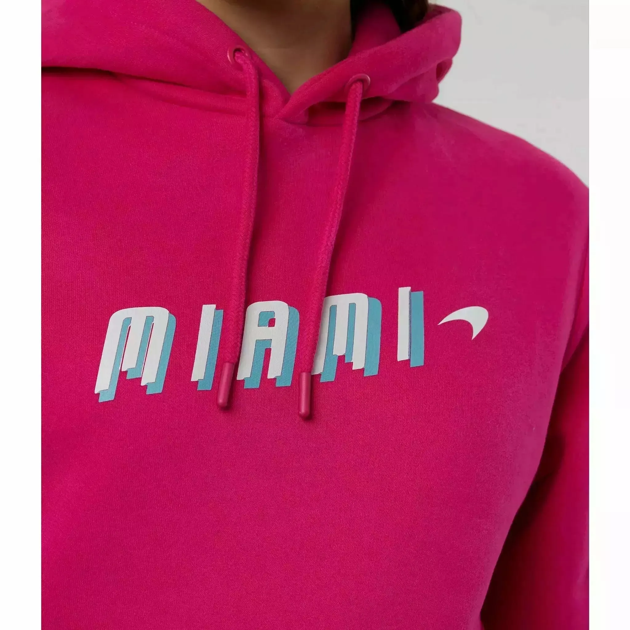 McLaren F1 Women's Miami Neon Graphic Hoodie -Black/Vice Blue/Beetroot Purple