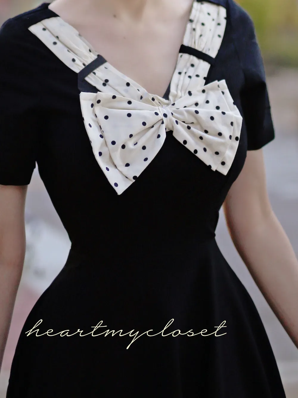 polkadot swing LBD - retro 50s dress