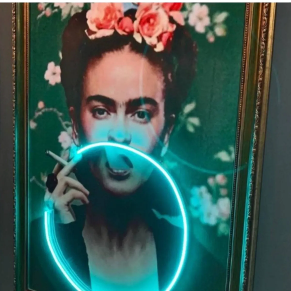 Smoking Frida Neon Art